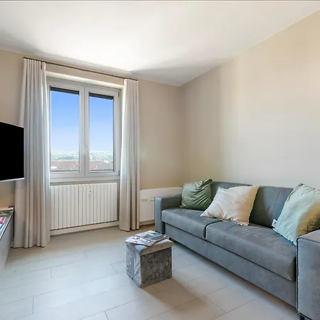Viktor House - 100 Mt Near - Happy Apartment *